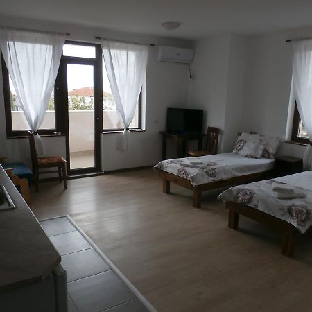 Aleksandrovo Apartments 外观 照片
