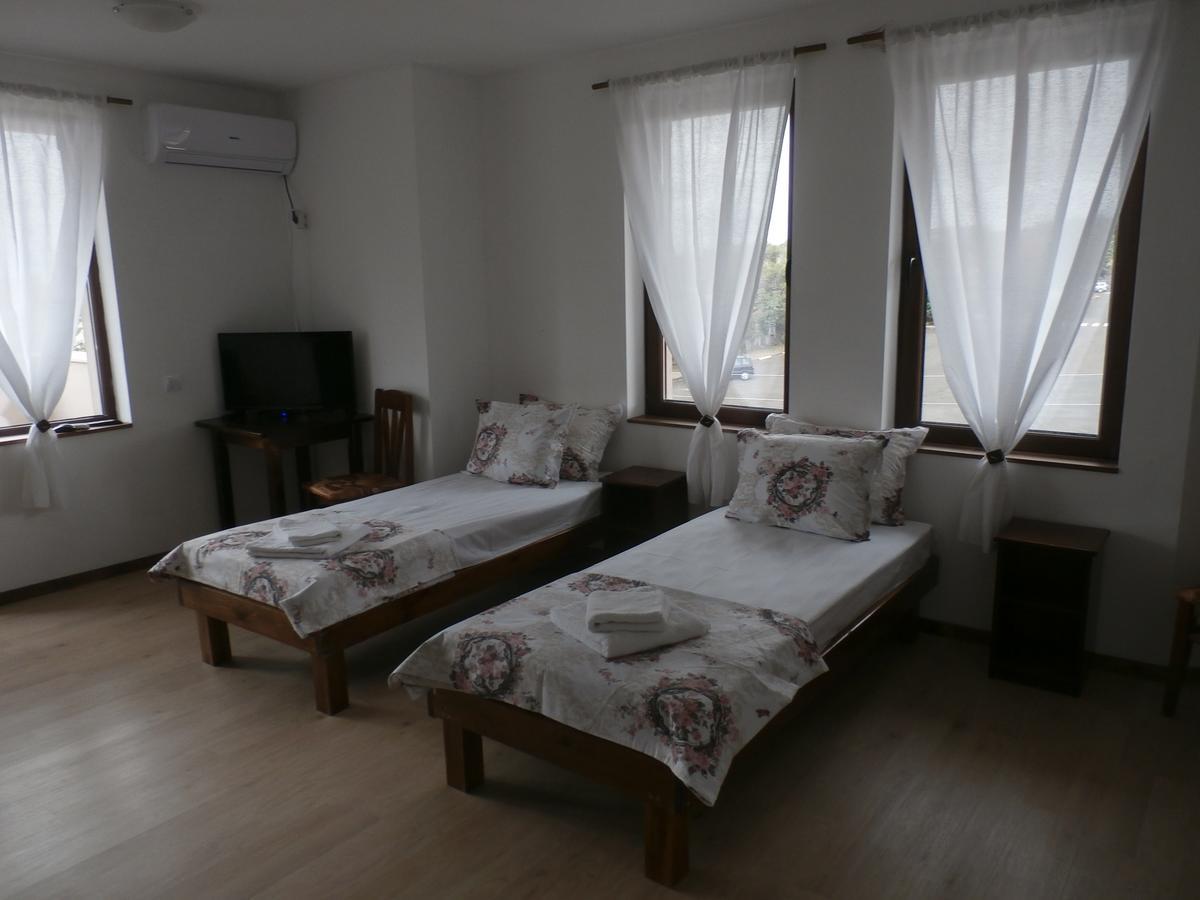 Aleksandrovo Apartments 外观 照片
